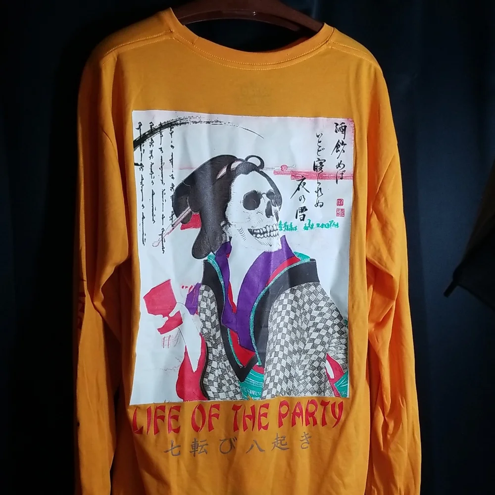 New 2X Graphic tee - Picture 1 of 8